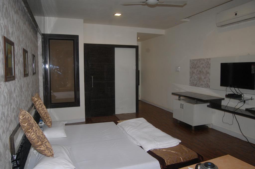 Hotel Sonchiraiya Shivpurī Esterno foto